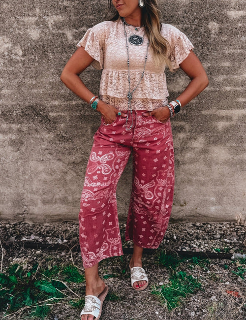 Darby Barrel Jean (Berry)