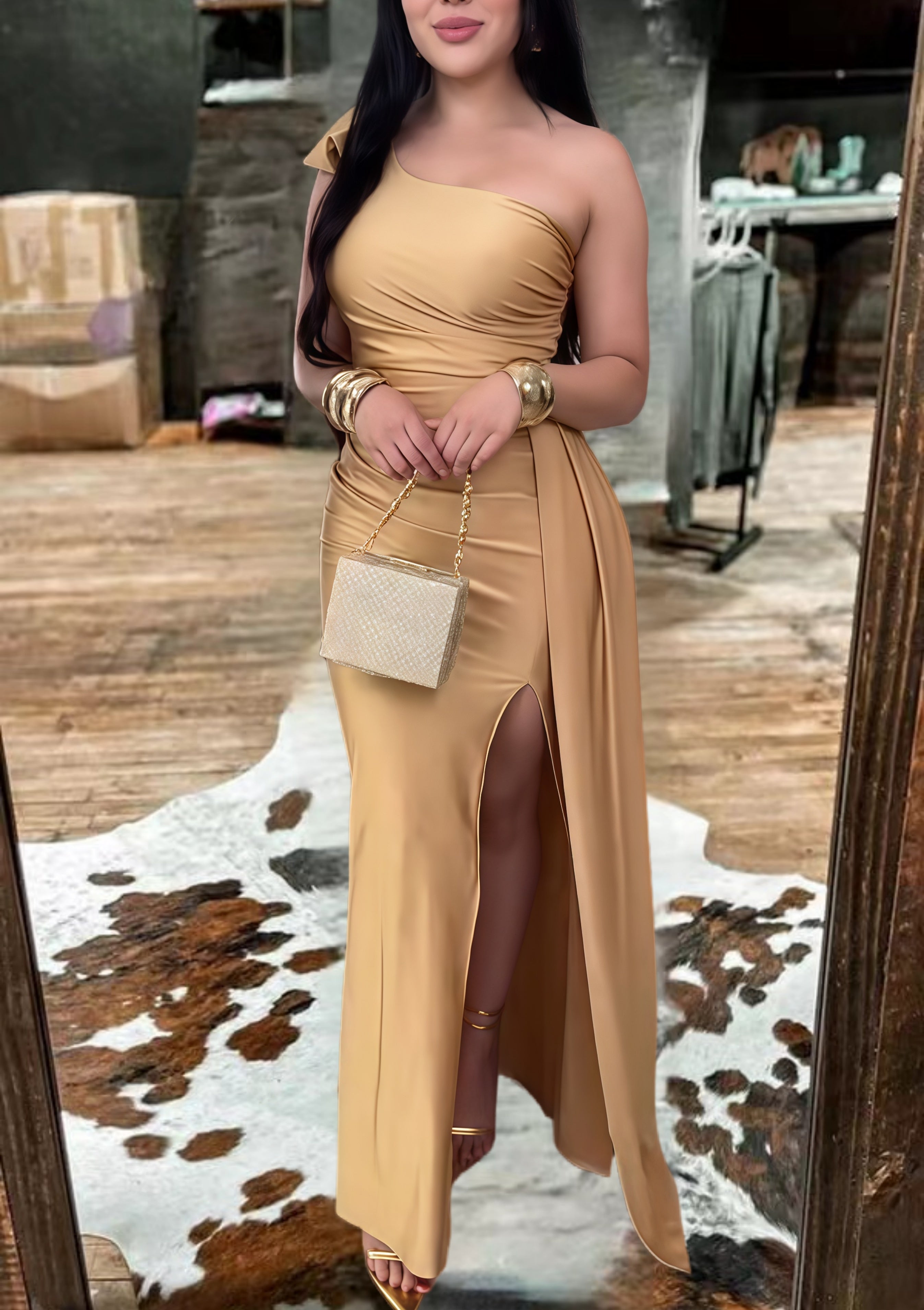 Beautiful   One-Shoulder   Ruched Maxi Dress