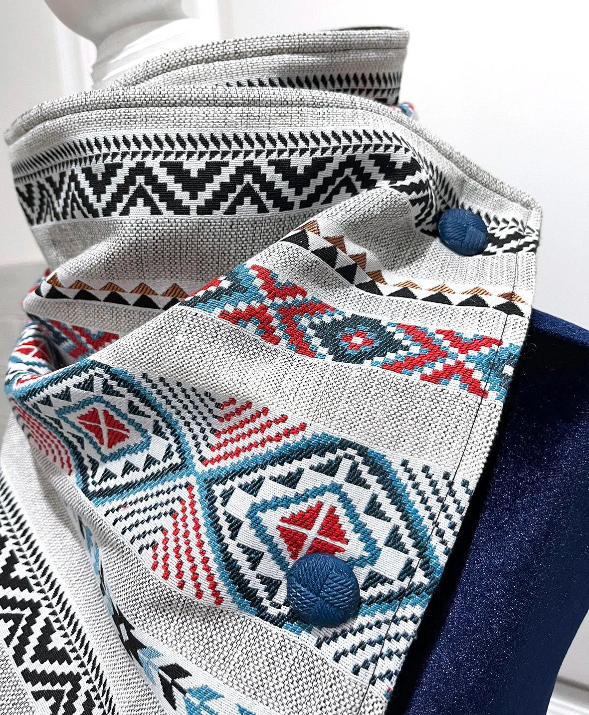 AZTEC GREY & COLOUR PATTERN Western Warm Neck Hood