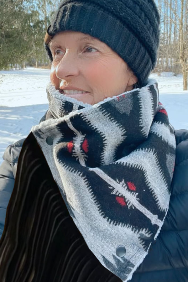Women's Western Fringed Scarf - Aztec Pattern