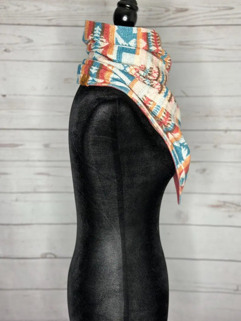 Horizon Western Aztec Warm Neck Hood