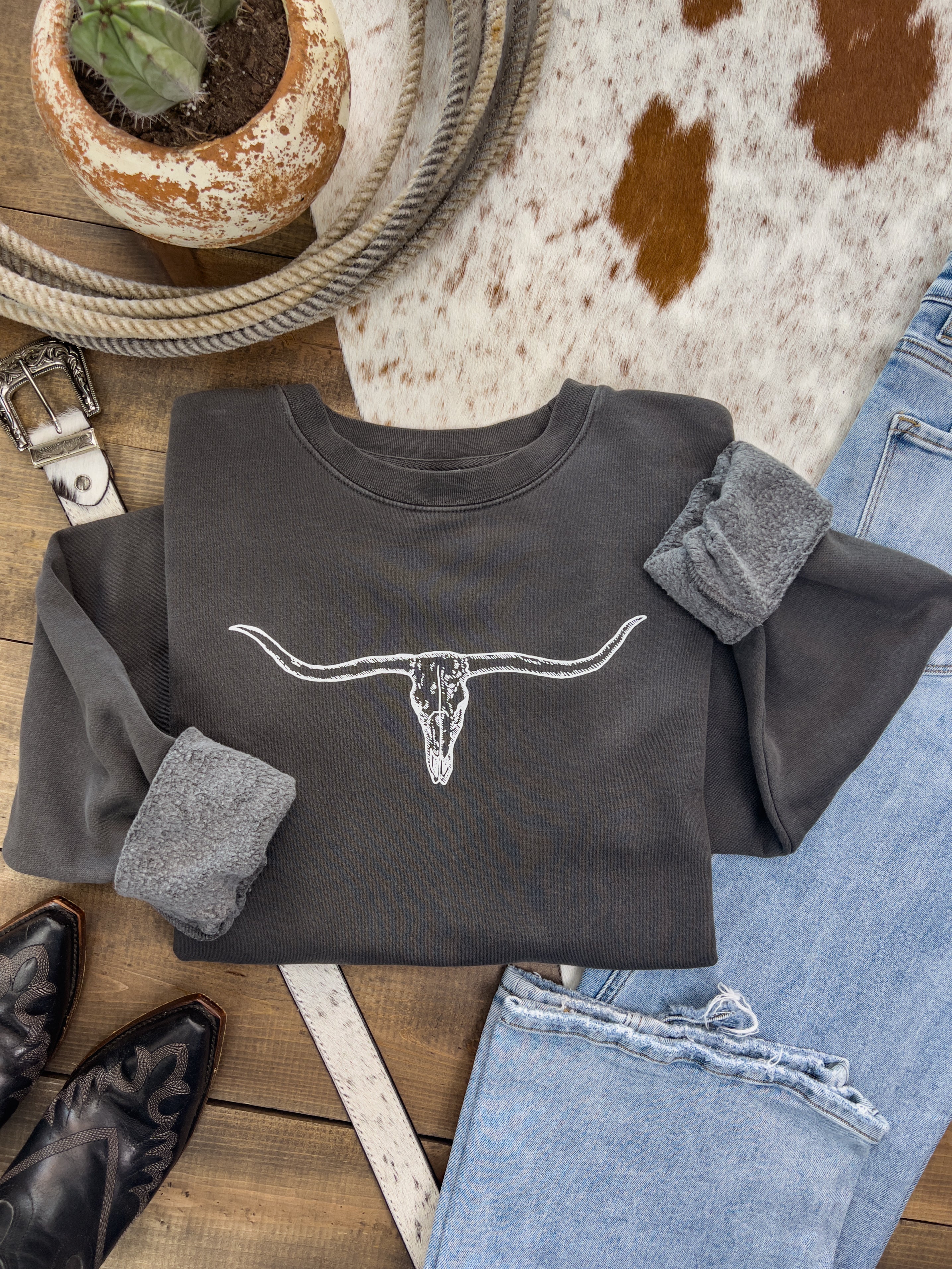 Longhorn Betty Crewneck