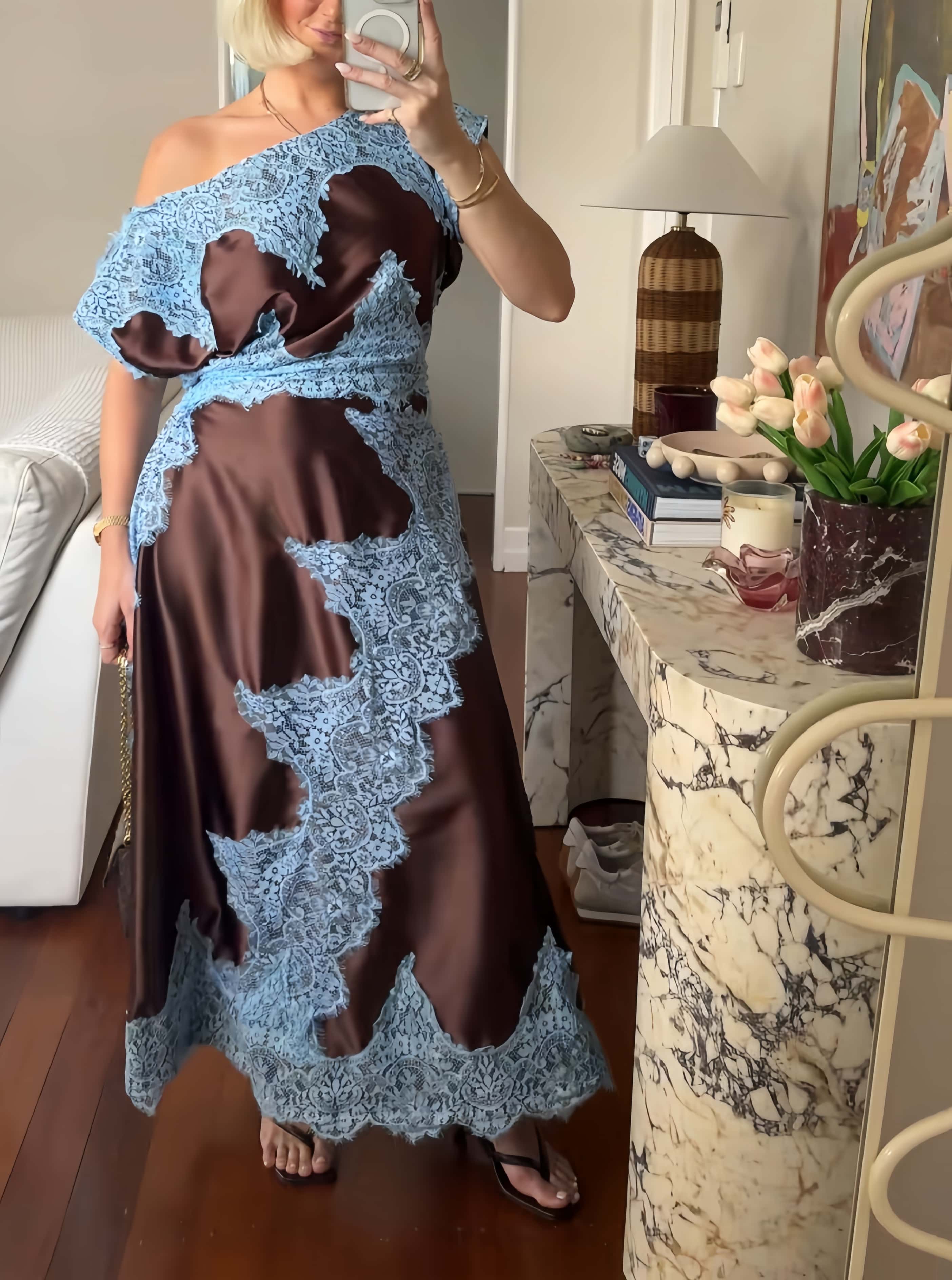Elegant Contrast Lace One-Shoulder Satin Maxi Dress