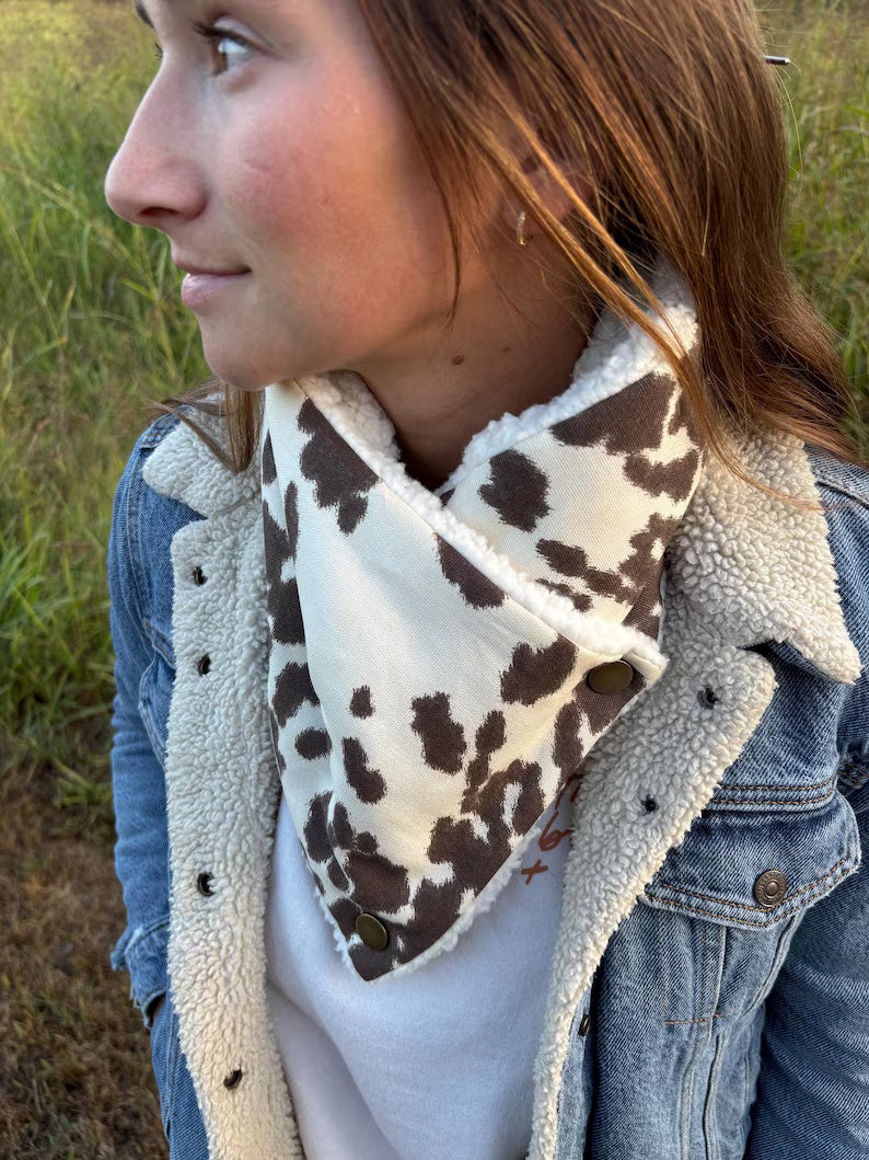 Women's Western Cow pattern Sherpa Warm Neck Hood