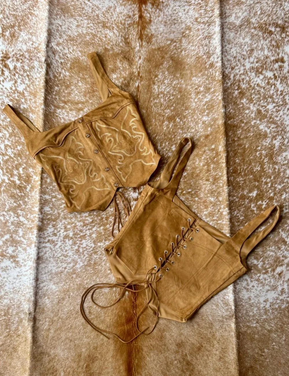 The Lainey Top - Tan