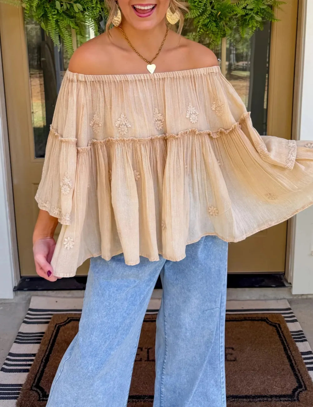 Be Her Top