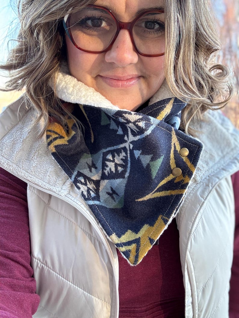 Western Aztec Warm Neck Hood