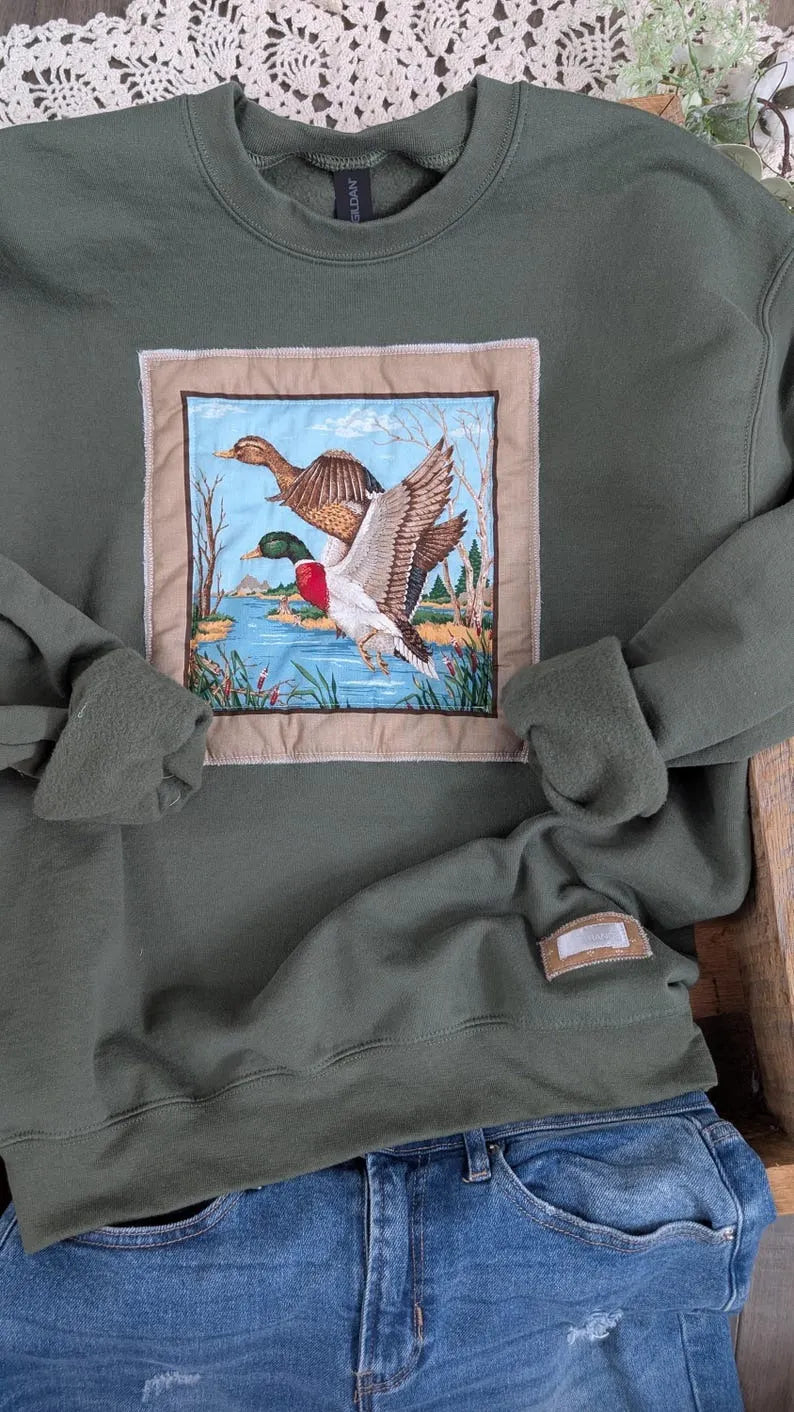 Framed Flying MALLARDS Crewneck